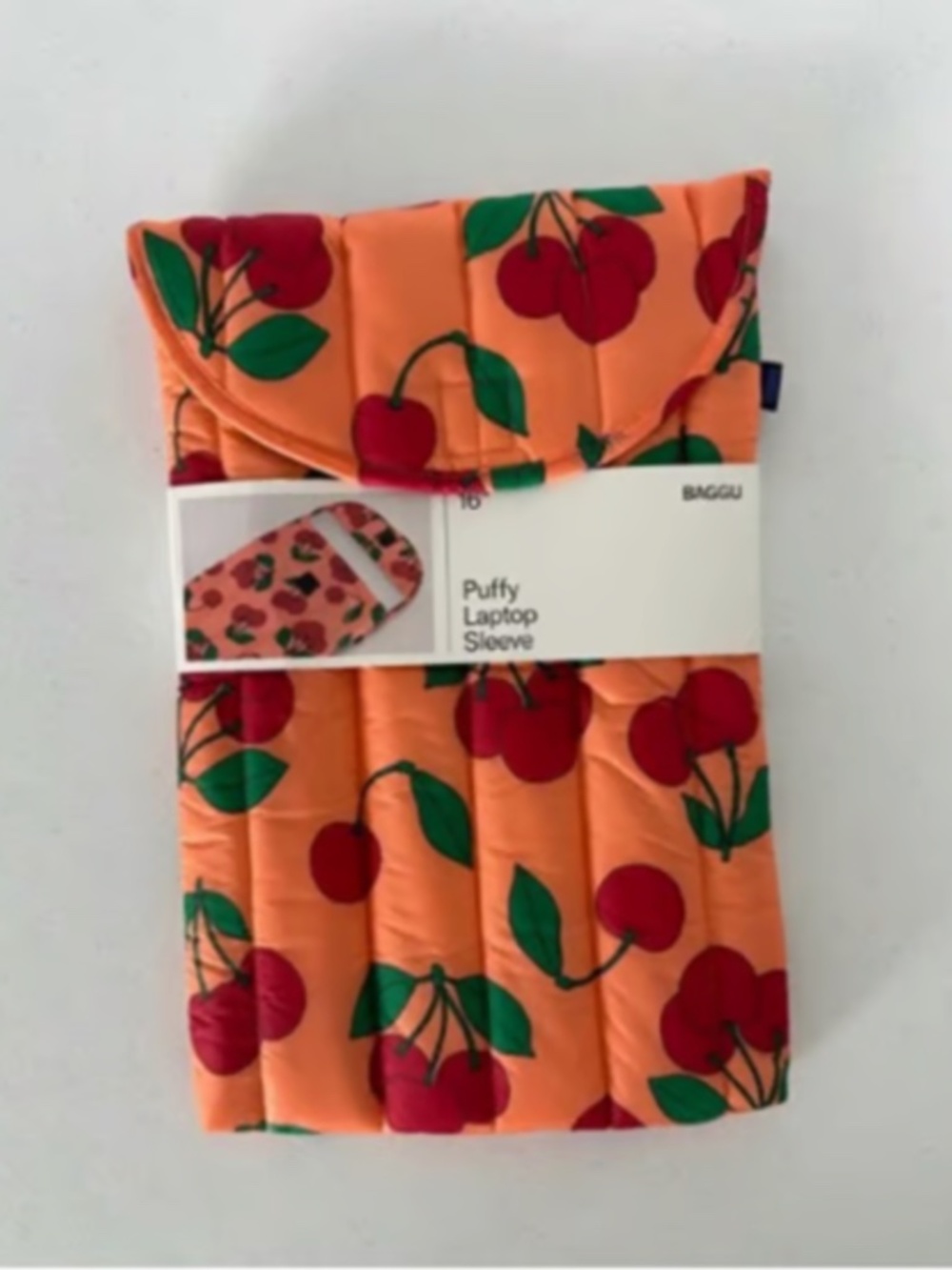 Baggu Puffy Laptop Sleeve 16" - Cherry Sherbert